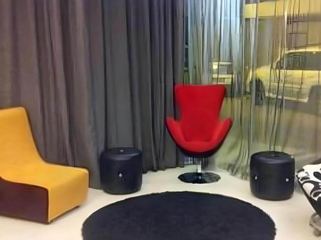 Hii-5 Hotel Kota Kinabalu Bagian luar foto