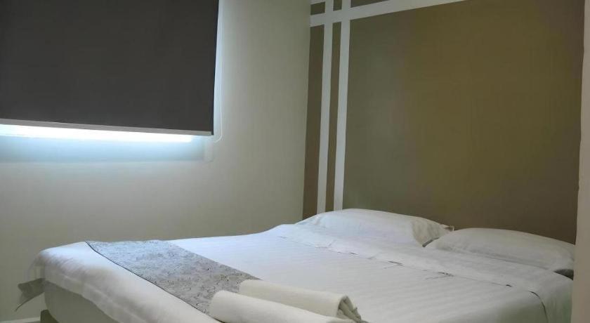 Hii-5 Hotel Kota Kinabalu Bagian luar foto