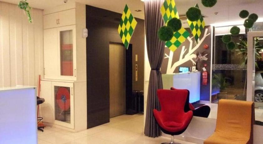 Hii-5 Hotel Kota Kinabalu Bagian luar foto
